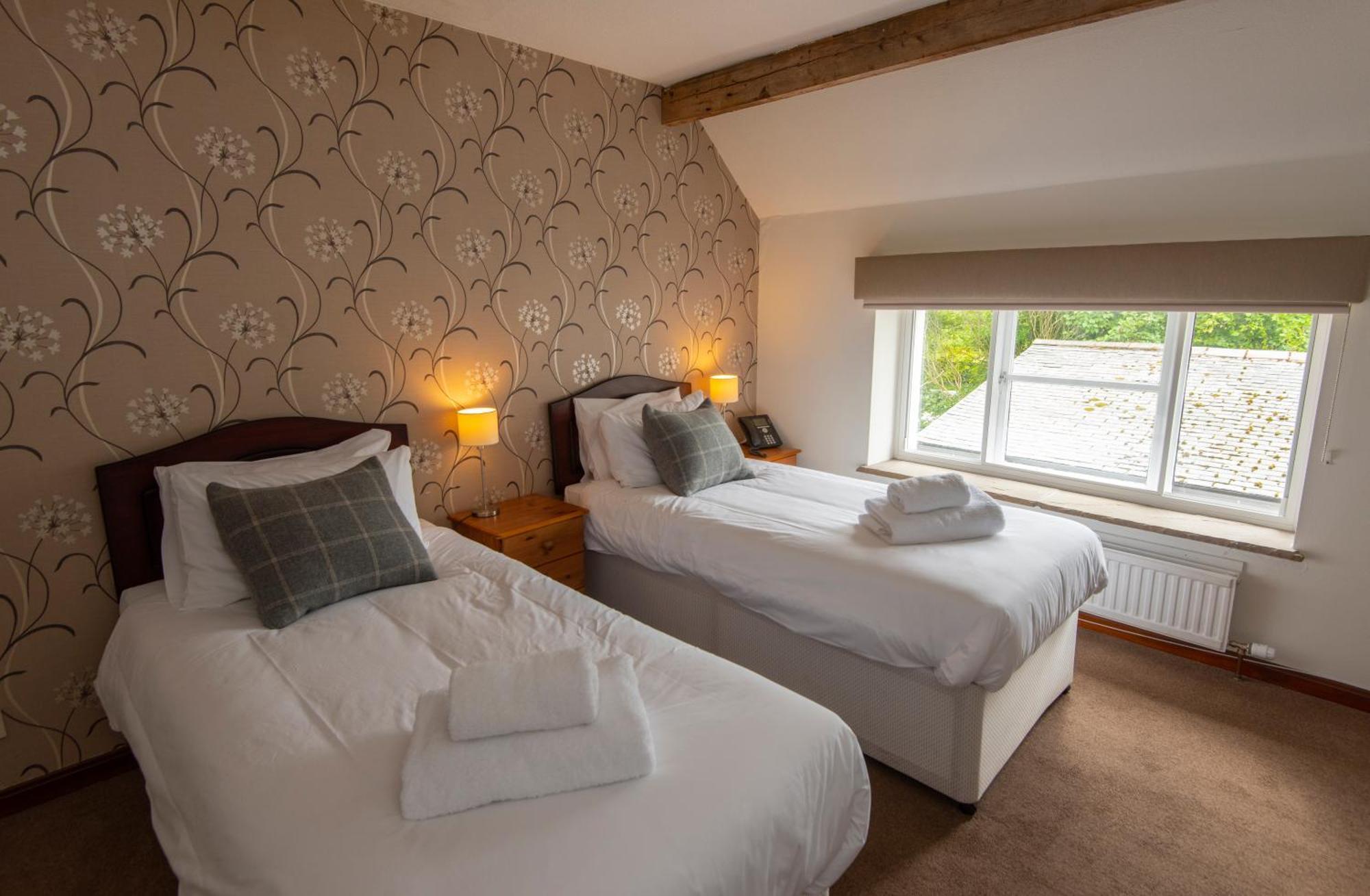 Saplinbrae Hotel And Lodges Mintlaw Exterior photo