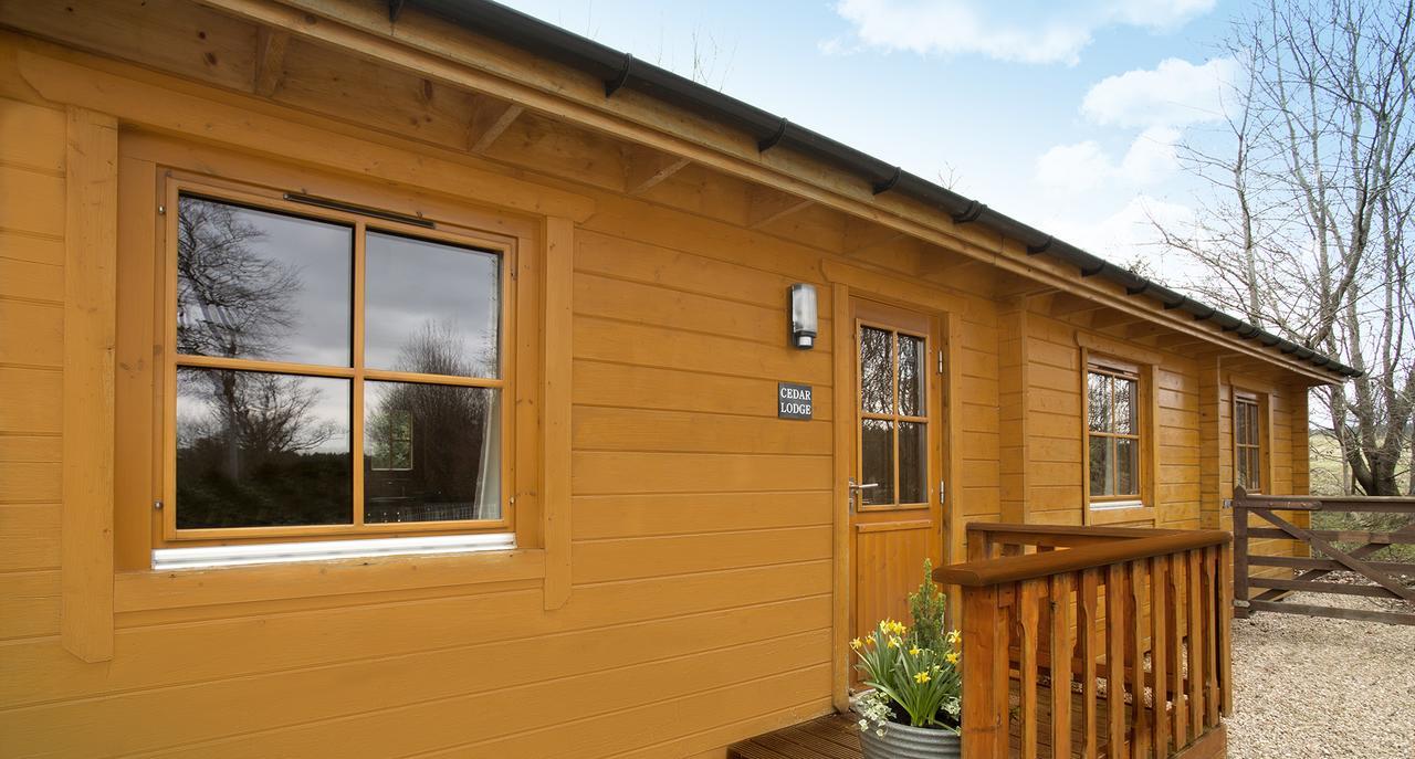 Saplinbrae Hotel And Lodges Mintlaw Exterior photo